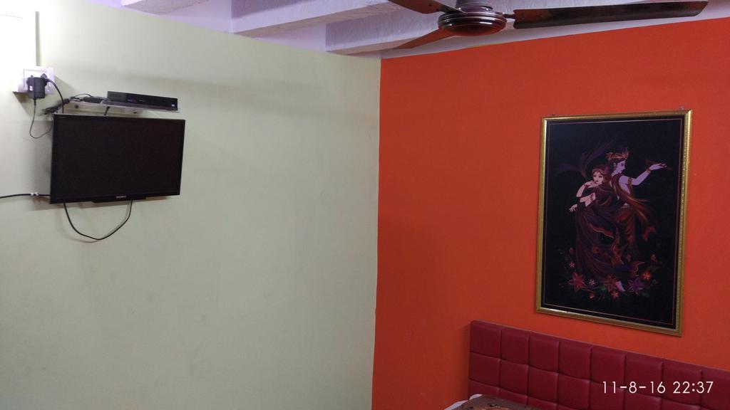 Radha Krishna Home Varanasi Luaran gambar