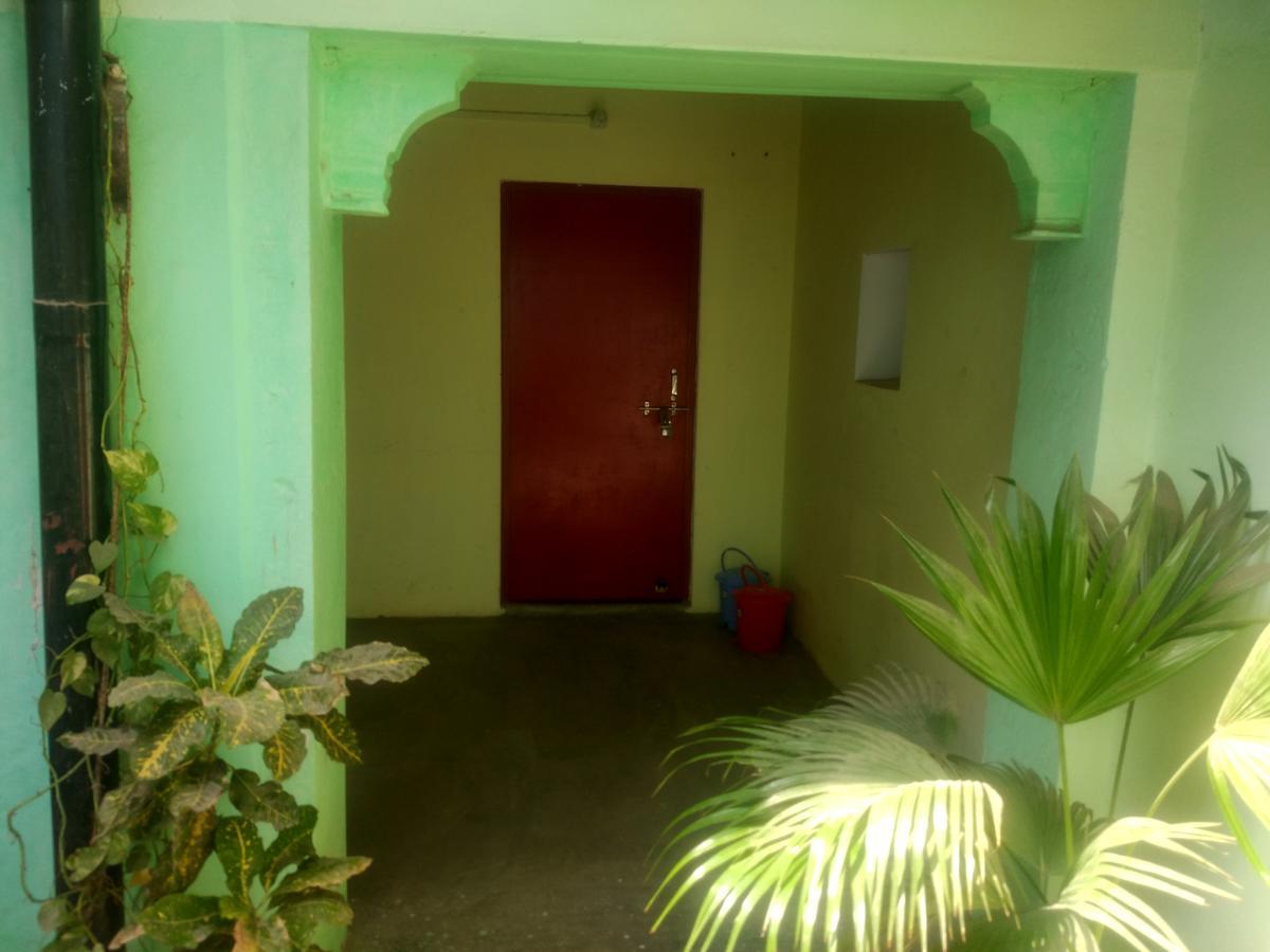 Radha Krishna Home Varanasi Luaran gambar