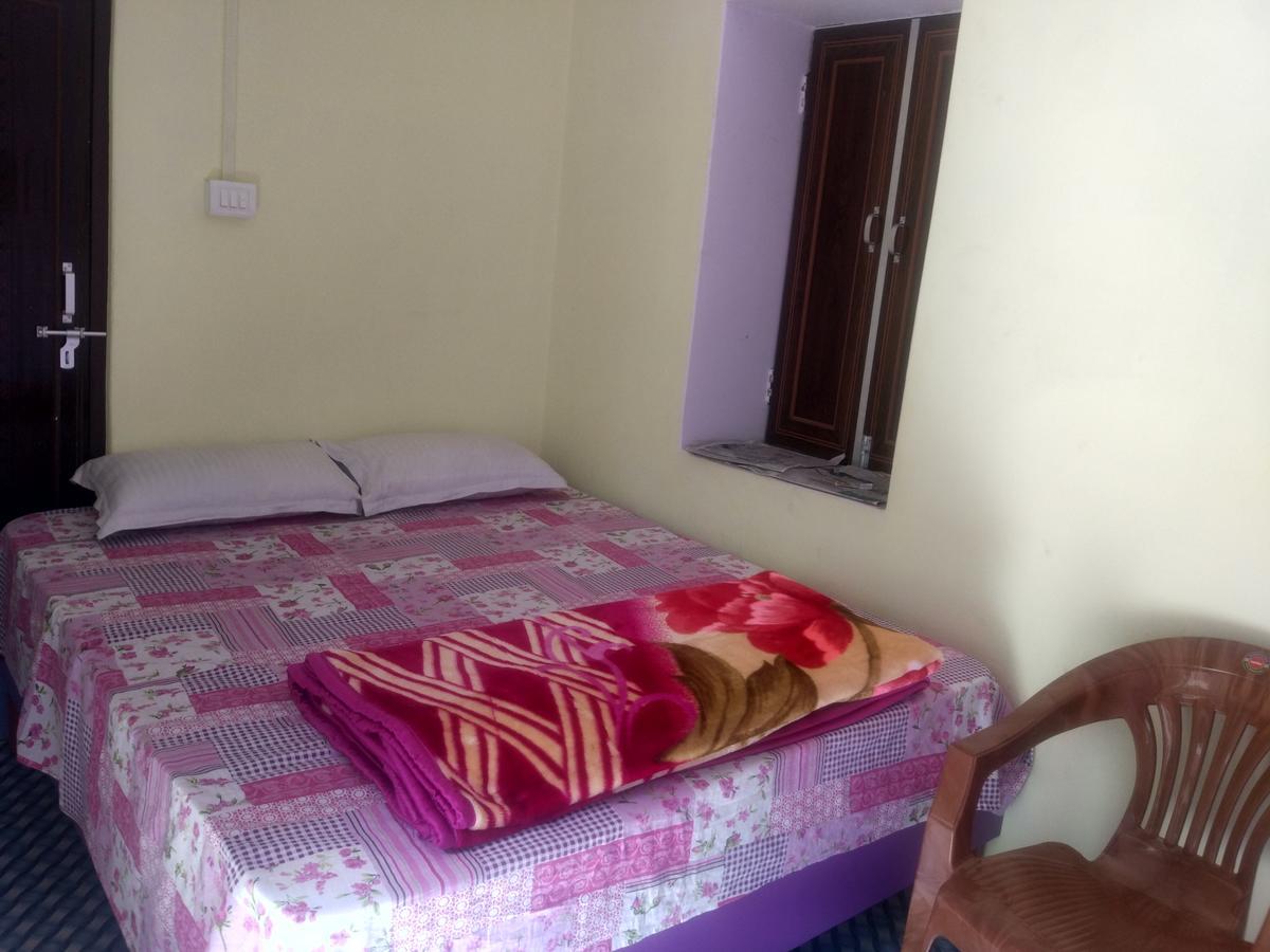 Radha Krishna Home Varanasi Luaran gambar
